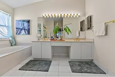 865 SE Westminster Place, Stuart, FL 34997 - Photo 13