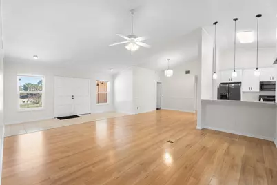 6581 SE Nantucket Court, Hobe Sound, FL 33455 - Photo 11