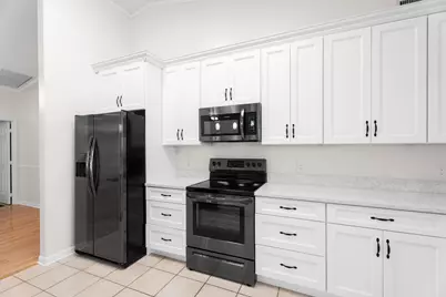 6581 SE Nantucket Court, Hobe Sound, FL 33455 - Photo 13