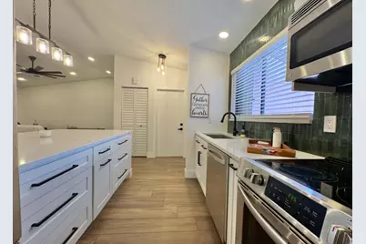 31 Walcott Drive, Boynton Beach, FL 33426 - Photo 5