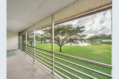 130 Lake Constance Drive, West Palm Beach, FL 33411 - Photo 33