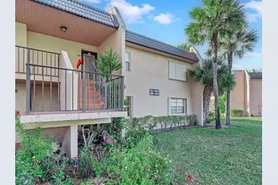 130 Lake Constance Drive, West Palm Beach, FL 33411 - Photo 3