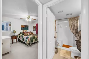 130 Lake Constance Dr, West Palm Beach, FL 33411 - Photo 27