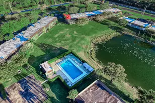 130 Lake Constance Dr, West Palm Beach, FL 33411 - Photo 41