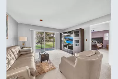 130 Lake Constance Drive, West Palm Beach, FL 33411 - Photo 15