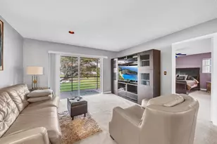 130 Lake Constance Dr, West Palm Beach, FL 33411 - Photo 15