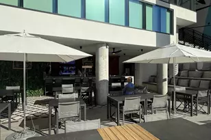 398 NE 5th St, Miami, FL 33132 - Photo 31