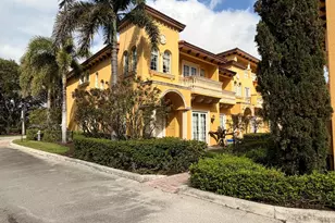 210 NE 69th Cir, Boca Raton, FL 33487 - Photo 5