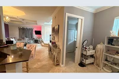 210 NE 69th Circle, Boca Raton, FL 33487 - Photo 13