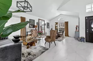 200 Trails End, West Palm Beach, FL 33413 - Photo 7