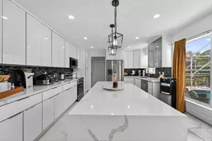 200 Trails End, West Palm Beach, FL 33413 - Photo 17