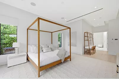 248 E Lakewood Road, West Palm Beach, FL 33405 - Photo 15