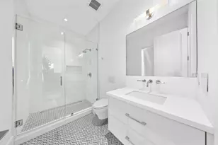 248 E Lakewood Rd, West Palm Beach, FL 33405 - Photo 15