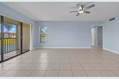 1103 Green Pine Boulevard #C2, West Palm Beach, FL 33409 - Photo 5