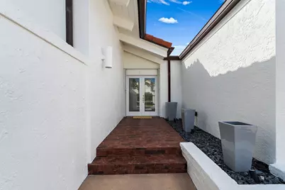 102 W Sandpiper Circle, Jupiter, FL 33477 - Photo 5