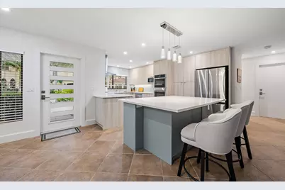 1120 Singer Drive, Riviera Beach, FL 33404 - Photo 5