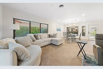 1120 Singer Drive, Riviera Beach, FL 33404 - Photo 9