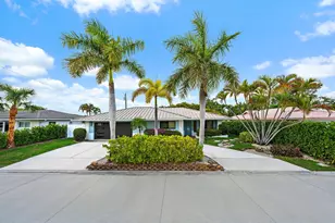 1120 Singer Dr, Riviera Beach, FL 33404 - Photo 25