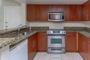 4151 N Haverhill Rd, West Palm Beach, FL 33417 - Photo 7
