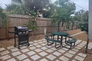 523 SE 20th Ct, Boynton Beach, FL 33435 - Photo 15