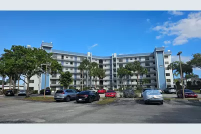 4640 Lucerne Lakes Boulevard W #303, Lake Worth, FL 33467 - Photo 1
