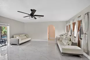 1214 Park Ln, Haverhill, FL 33417 - Photo 9