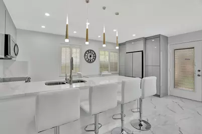 450 Normandy J, Delray Beach, FL 33484 - Photo 1