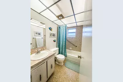39 Burgundy A, Delray Beach, FL 33484 - Photo 11