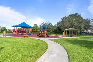 691 Foresteria Ave, Wellington, FL 33414 - Photo 43