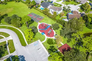 691 Foresteria Ave, Wellington, FL 33414 - Photo 47