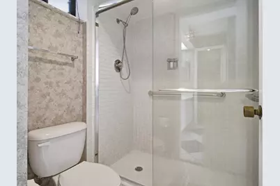 5390 Woodland Lakes Drive #104, Palm Beach Gardens, FL 33418 - Photo 7