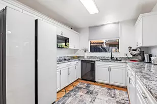 5887 Fox Hollow Dr, Boca Raton, FL 33486 - Photo 23