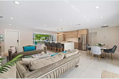 2112 NE 32nd Avenue, Fort Lauderdale, FL 33305 - Photo 5