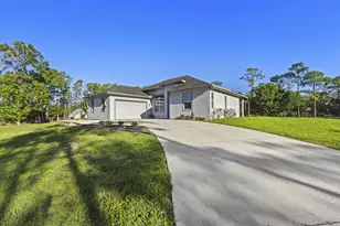 6347 SW Travers St, Palm City, FL 34990 - Photo 5