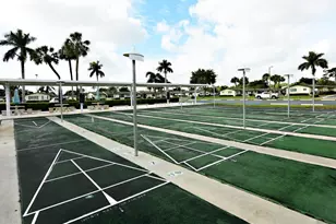 2789 Ashley Dr W, West Palm Beach, FL 33415 - Photo 25