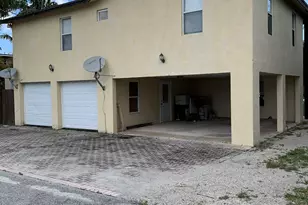 121 S Oak St, Lantana, FL 33462 - Photo 3