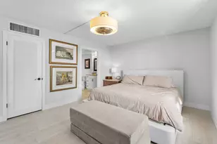 5480 N Ocean Dr, Singer Island, FL 33404 - Photo 15