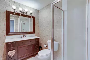 856 Country Club Dr, North Palm Beach, FL 33408 - Photo 15