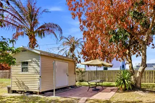 731 SW Bond Rd, Port Saint Lucie, FL 34953 - Photo 29