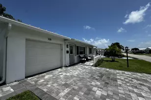 108 SW 9th St, Boynton Beach, FL 33426 - Photo 3