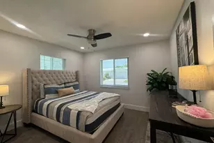 108 SW 9th St, Boynton Beach, FL 33426 - Photo 17