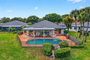 35 Glens Dr E, Boynton Beach, FL 33436 - Photo 3