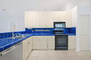 5327 Wycombe Ave, Boynton Beach, FL 33437 - Photo 9