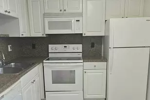 1505 Crescent Circle, Lake Park, FL 33403 - Photo 3