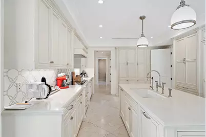 210 Emerald Lane, Palm Beach, FL 33480 - Photo 13