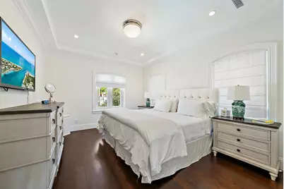 210 Emerald Lane, Palm Beach, FL 33480 - Photo 17