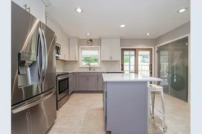 2445 88th Court, Vero Beach, FL 32966 - Photo 11