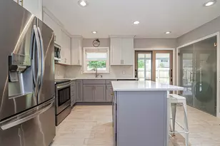 2445 88th Ct, Vero Beach, FL 32966 - Photo 11