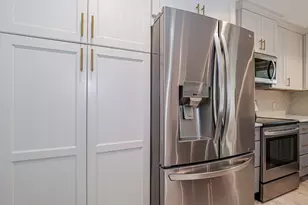 2445 88th Ct, Vero Beach, FL 32966 - Photo 17