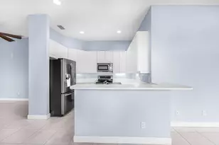615 NE Canoe Park Cir, Port Saint Lucie, FL 34983 - Photo 11